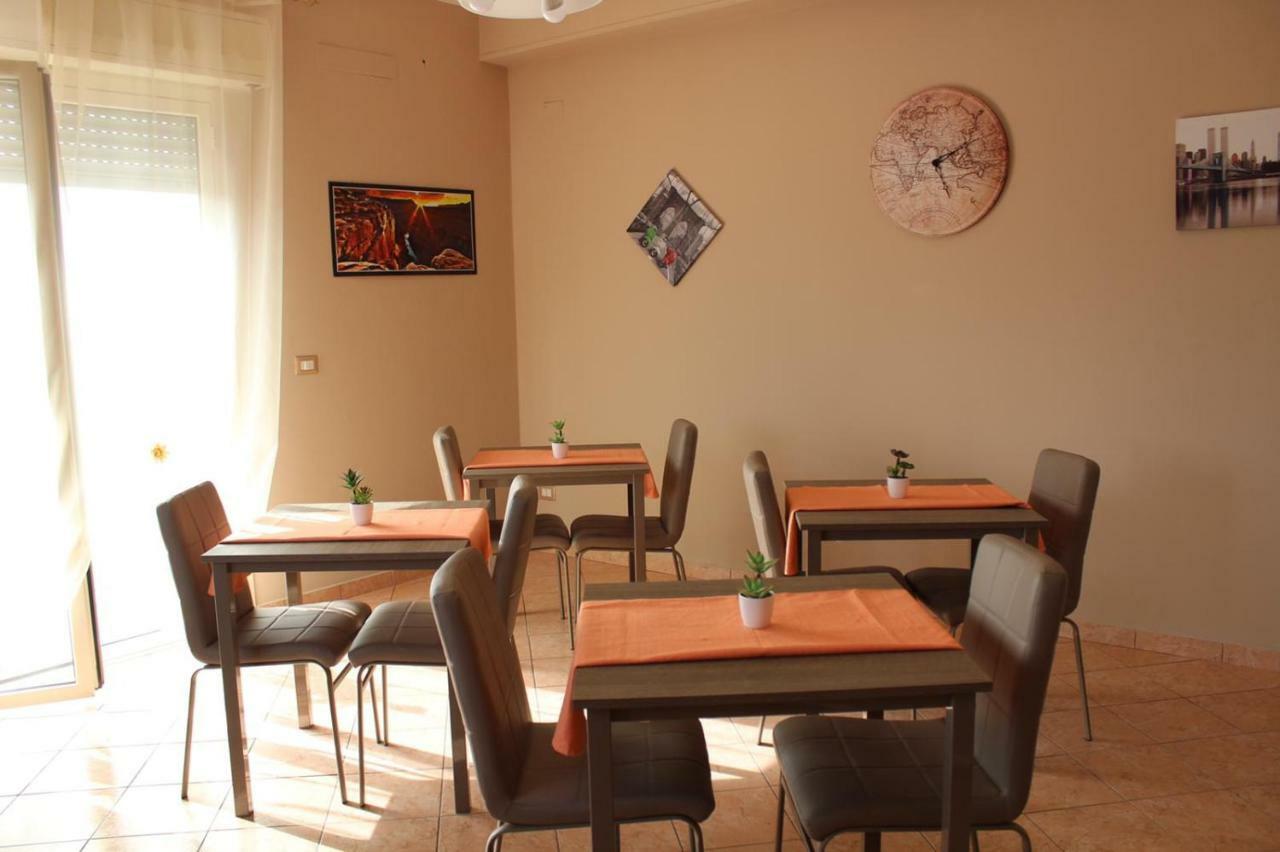 B&B Around The World Villa San Giovanni Exterior foto
